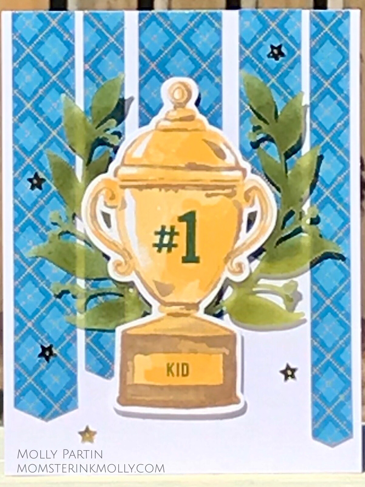 August 2020 Paper Pumpkin: World’s Greatest – Momster Ink